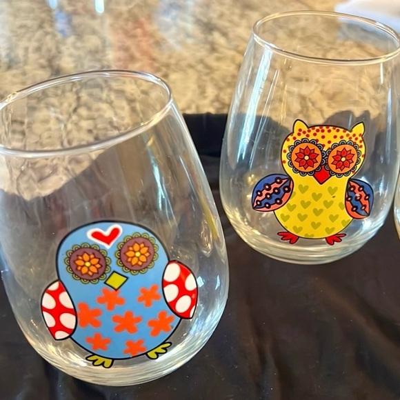 🦉Set of My Owl Stemless Wine Glasses, Whimsical & A Celebration of Owl Artistry - Picture 3 of 5
